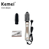 محتویات جعبه سشوار برسدار Kemei KM-8024 همراه دو سری در لومینو قشم